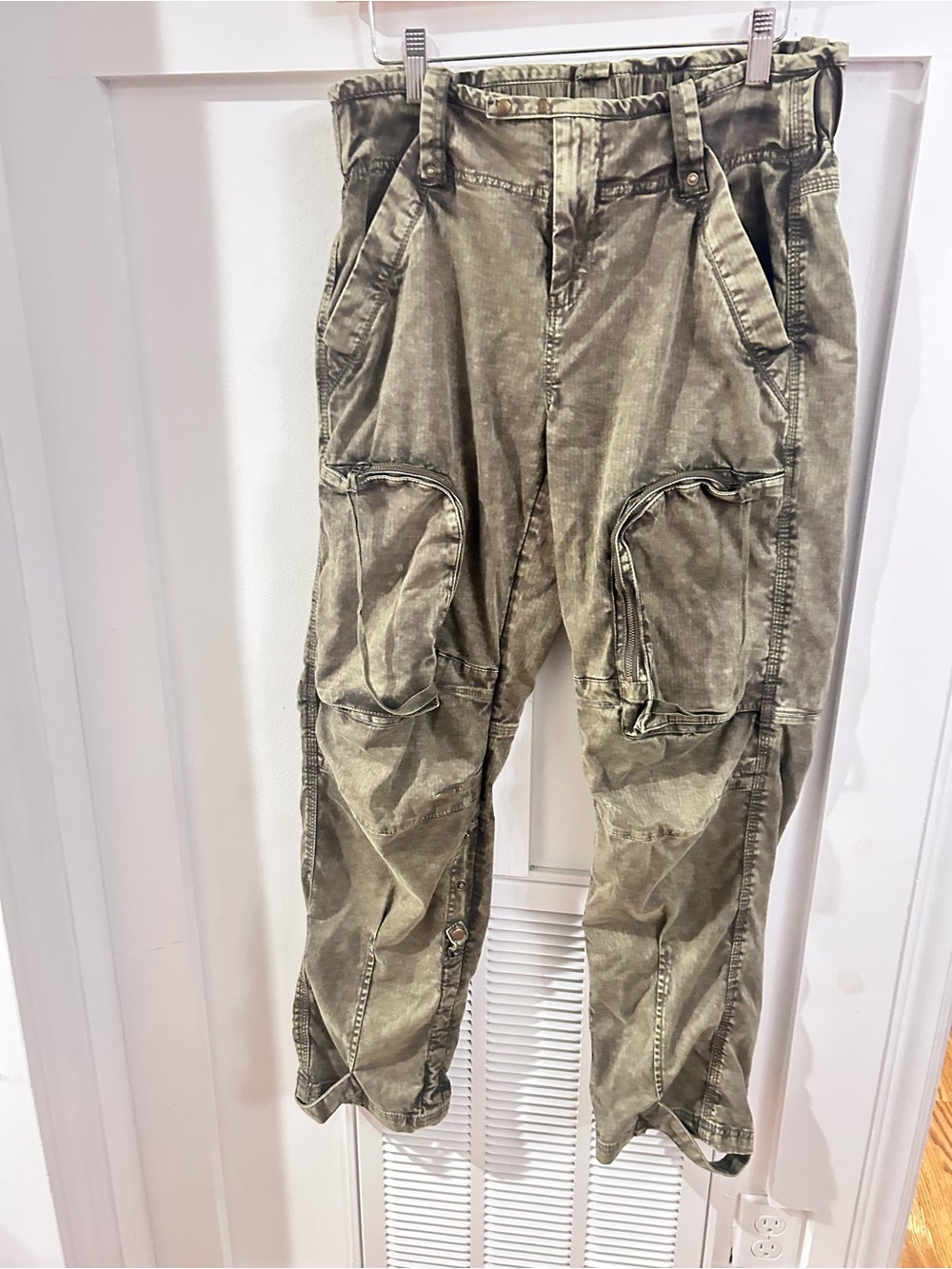 We The Free Women’s xS Free People Can’t Compare Slouch Pant - Picture 3 of 6